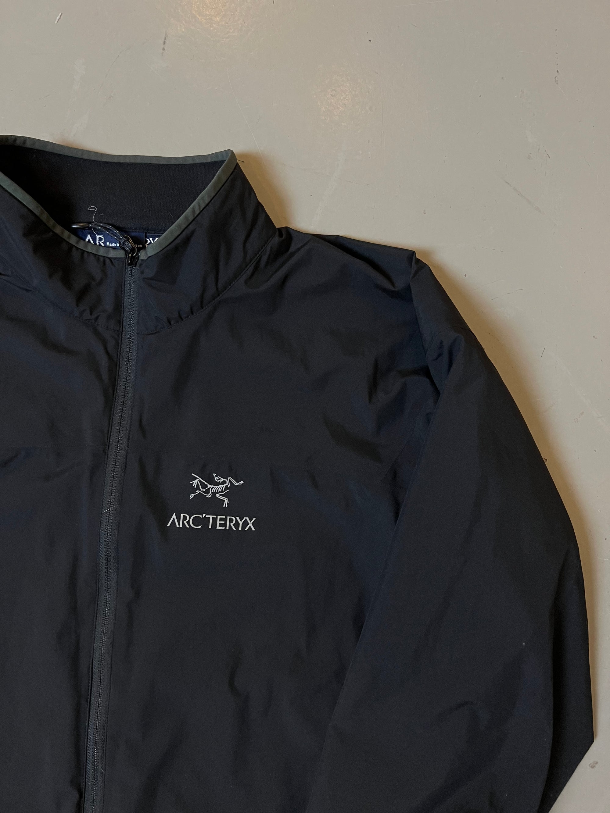 Vintage Black Arcteryx Windbreaker L/XL