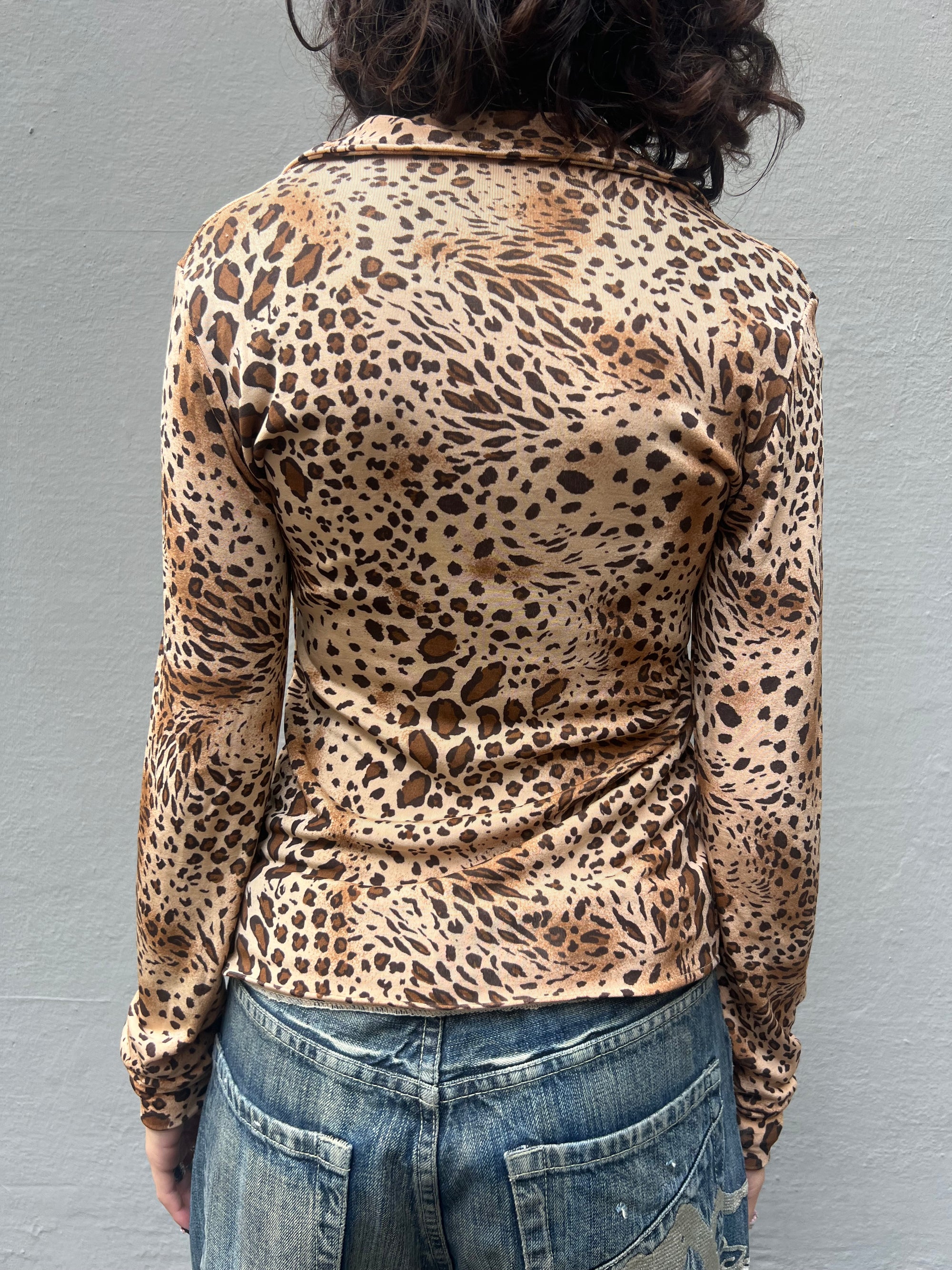 Vintage Leo/Cheetah Print Longsleeve S/M