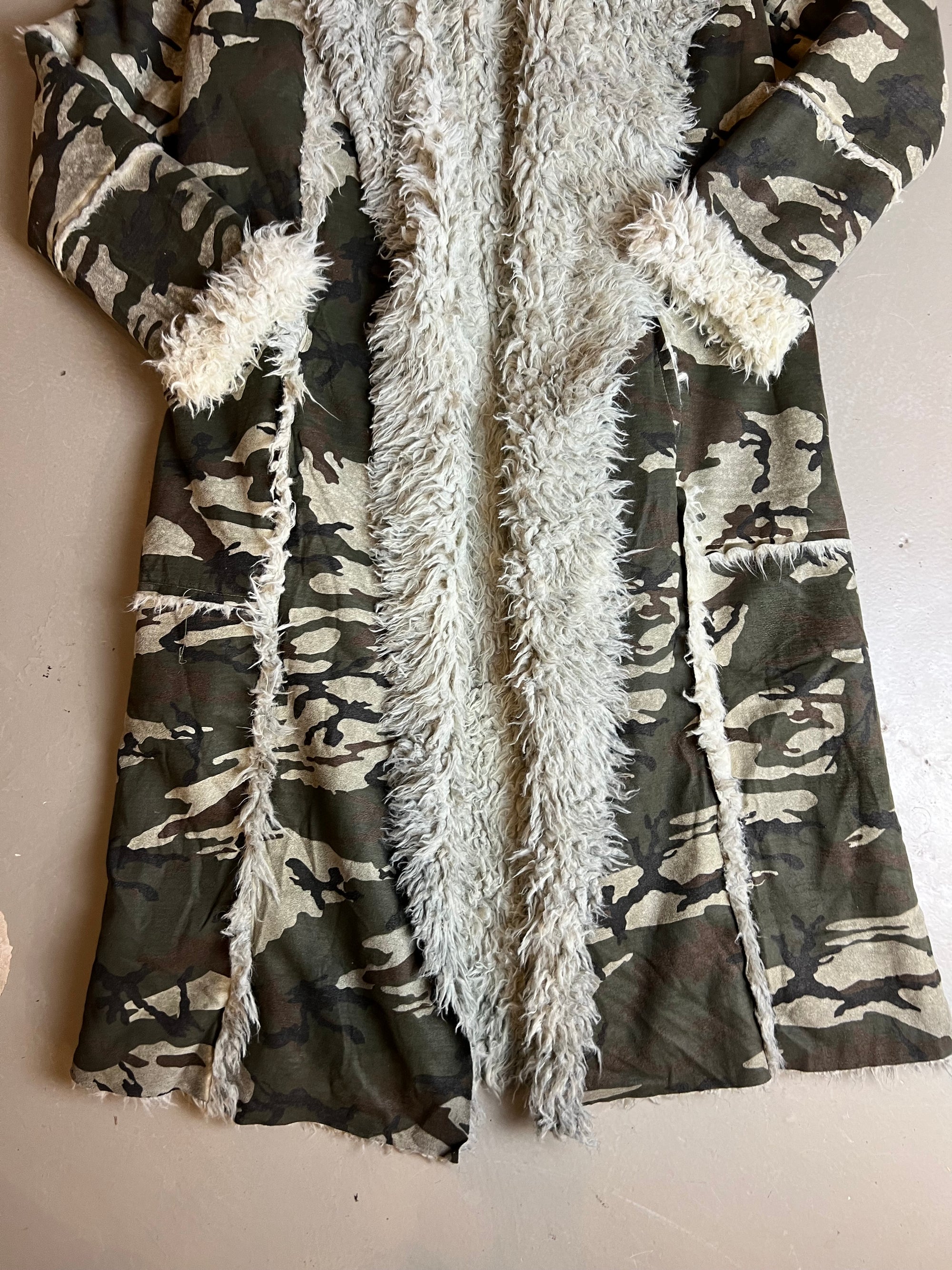 Vintage Camo Faux Fur Coat M