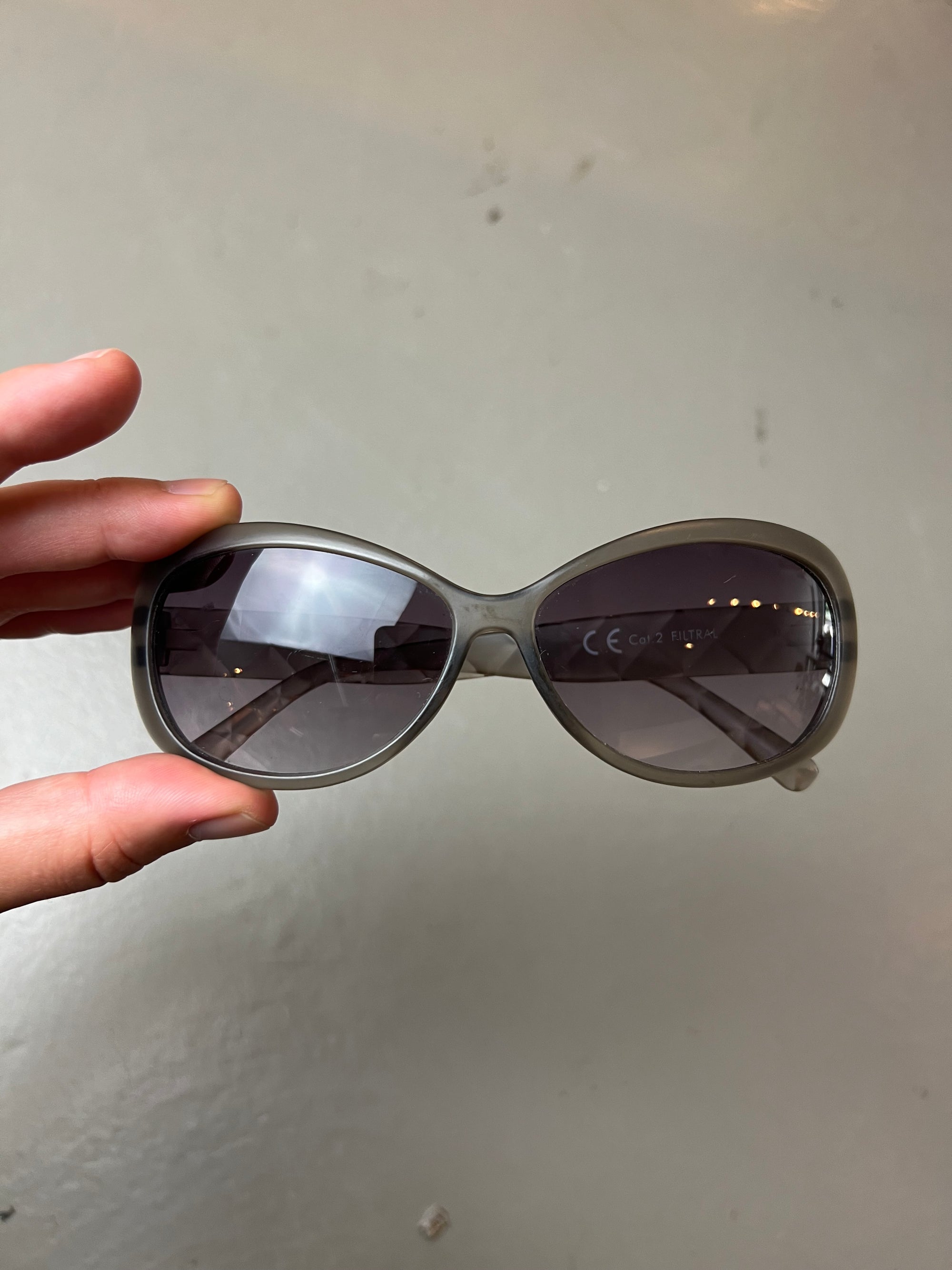 Purple Oval Shaped Sunglasses