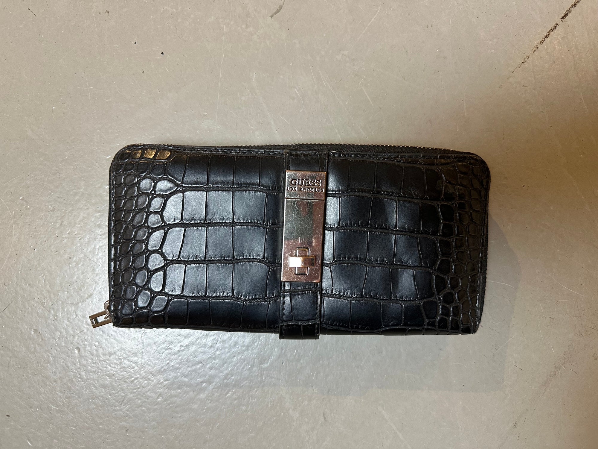 Vintage Guess Wallet