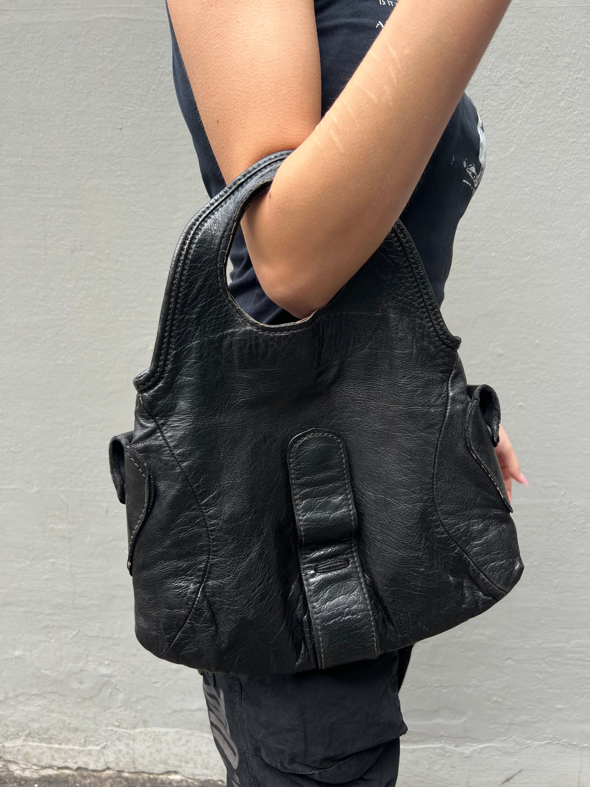 Vintage Black Bag Guess Bag