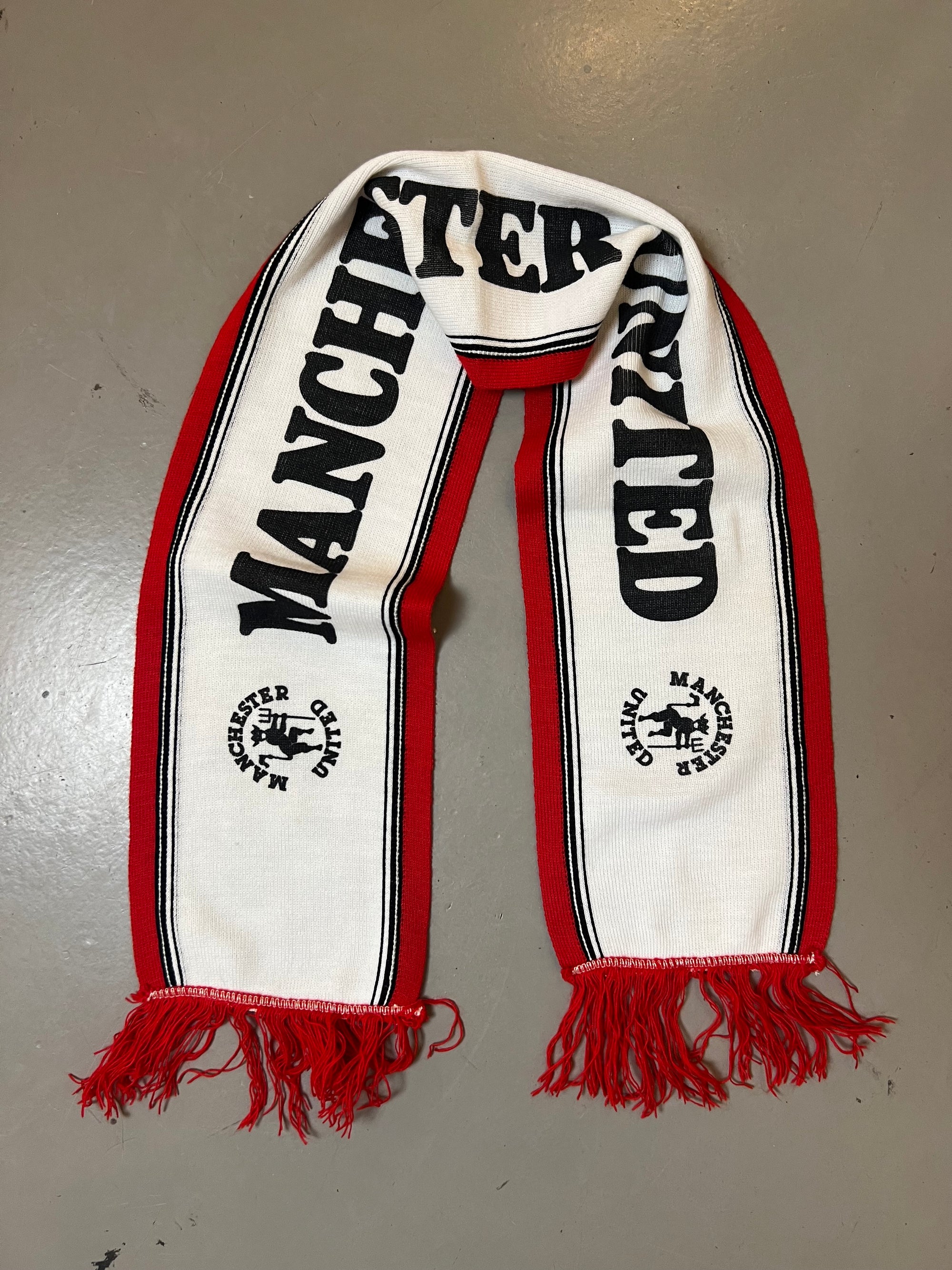 Vintage Manchester United Soccer Scarf