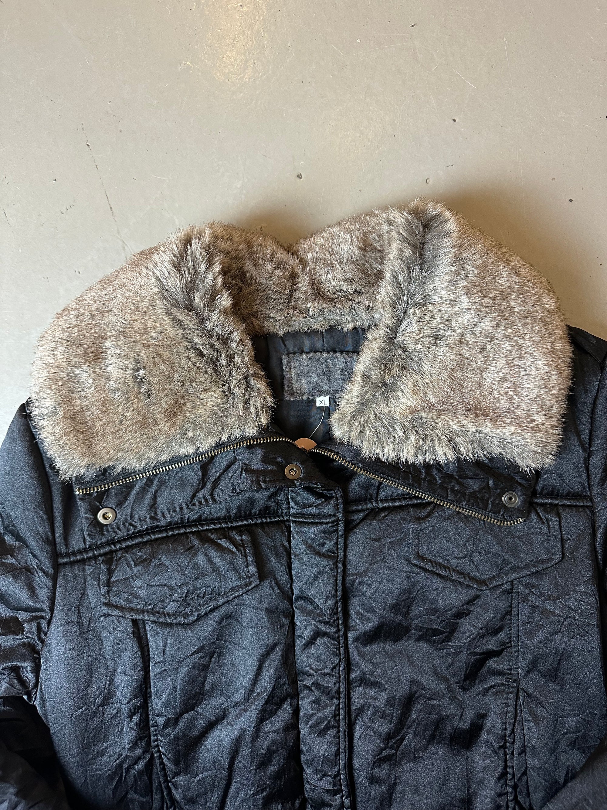 Vintage Black Puffer with Fur Jacket M