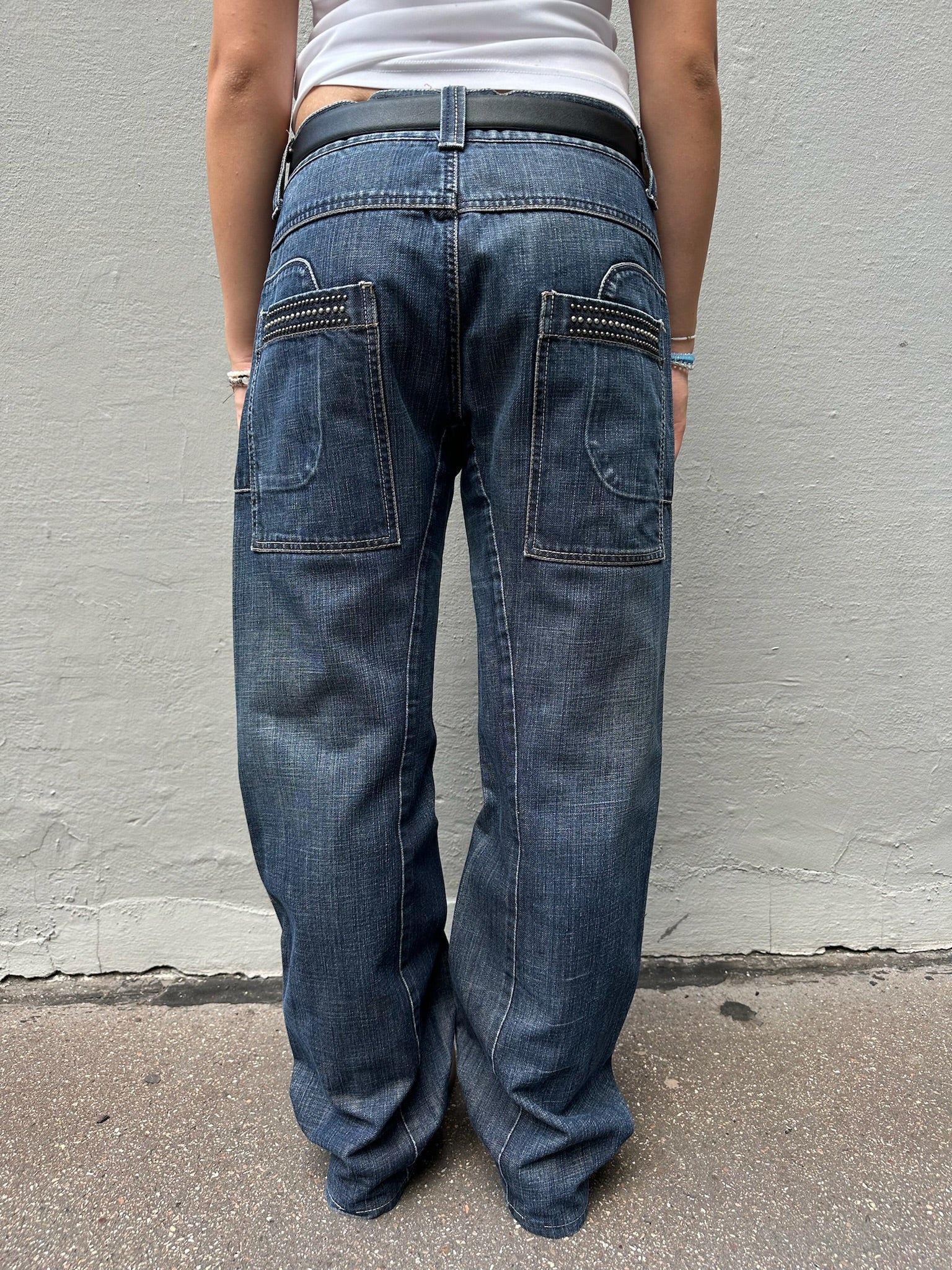 Tragebild Vintage BAGGY Low waist jeans von hinten