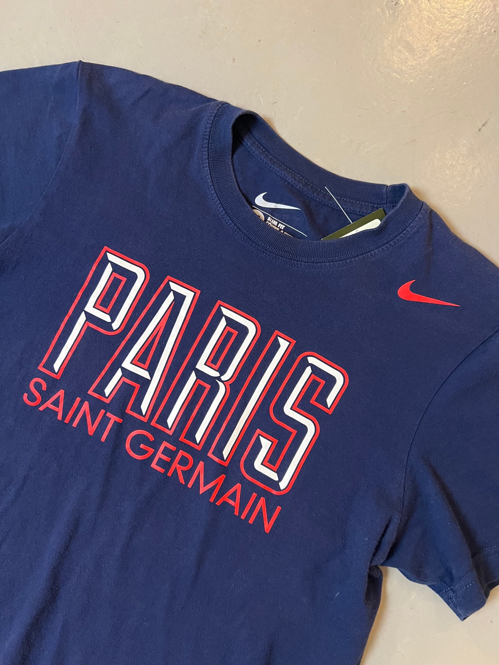 Vintage Nike Paris Printed Tee M