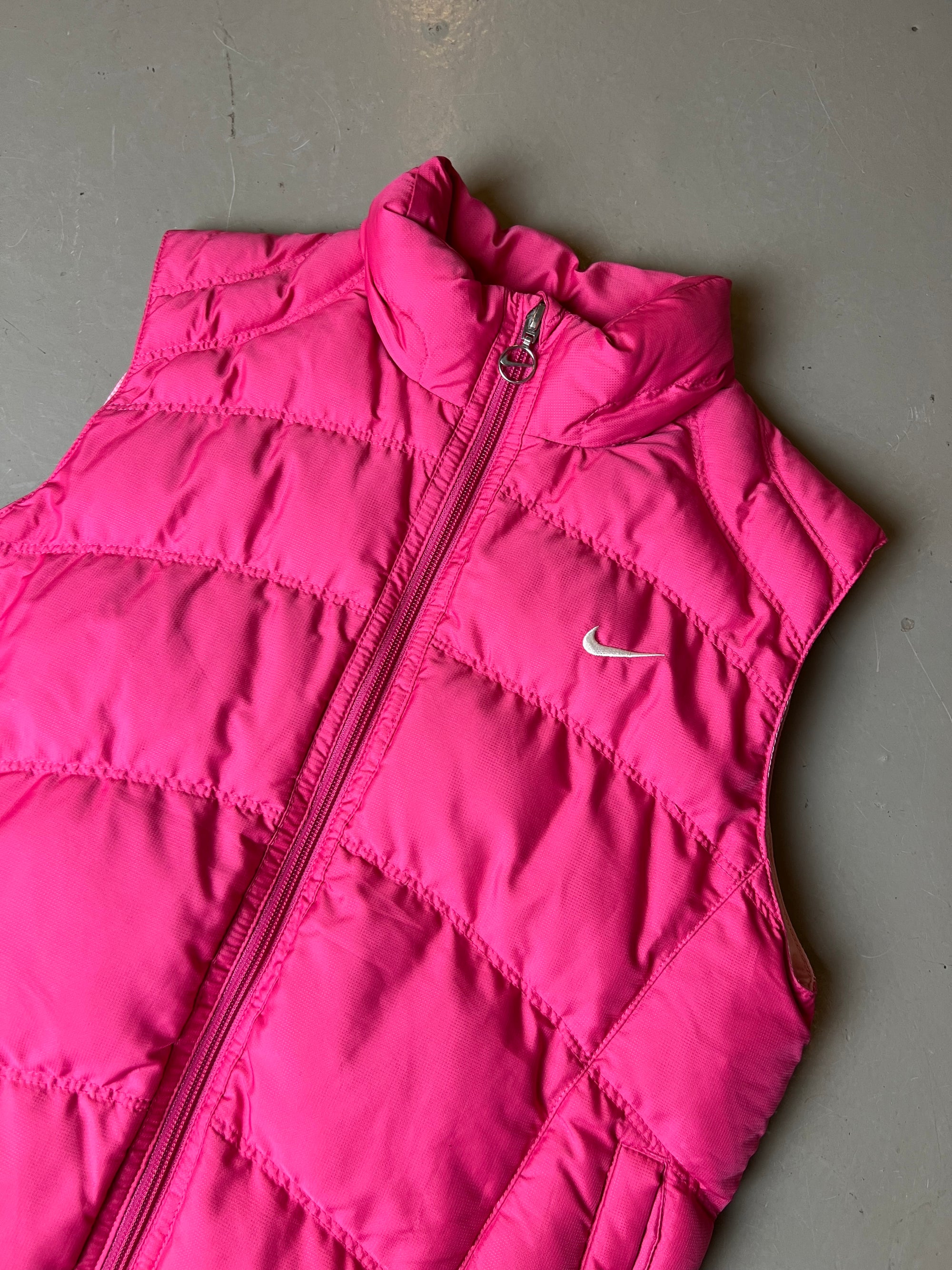 Vintage Nike Pink Puffer Vest S