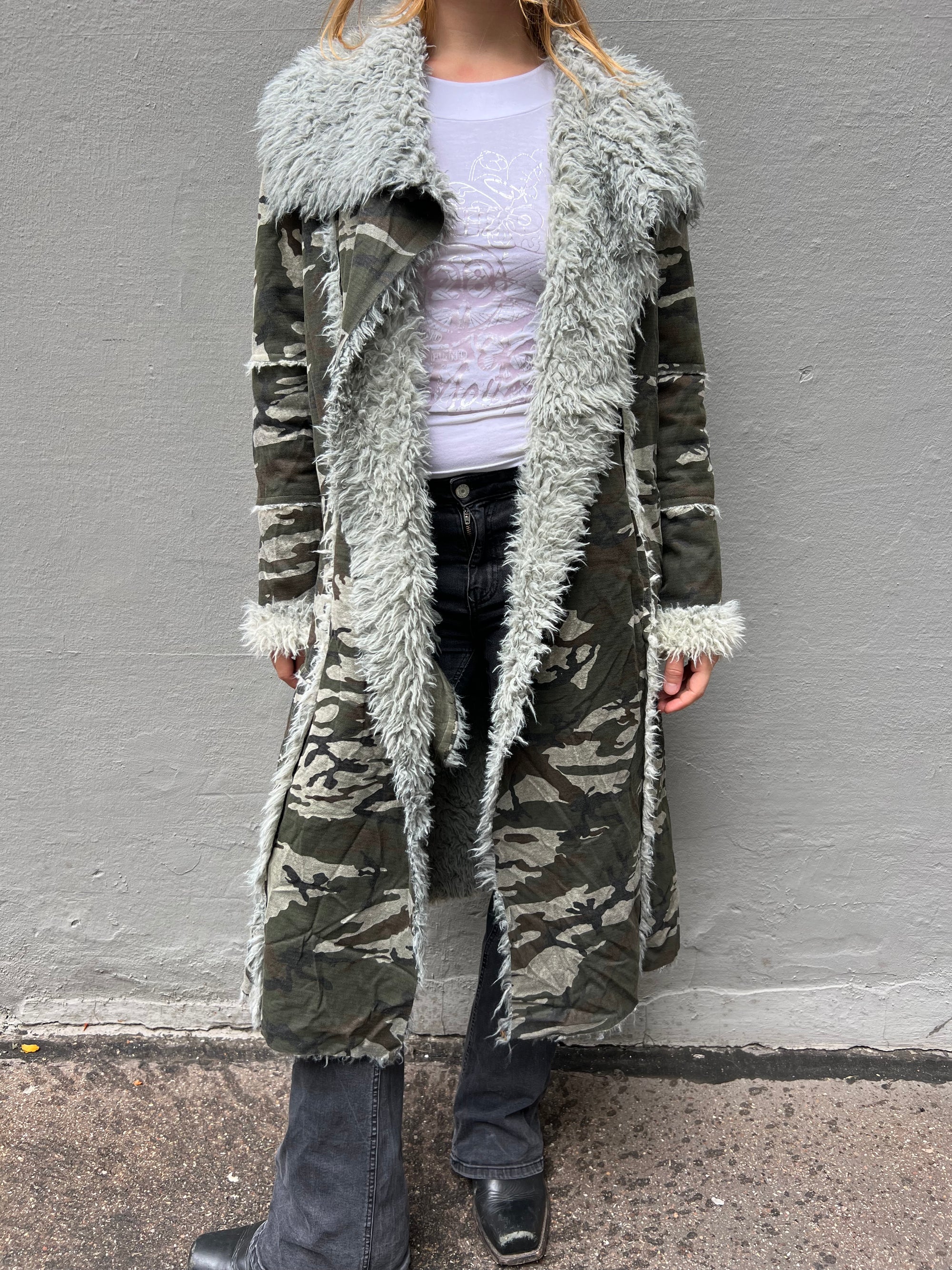 Vintage Camo Faux Fur Coat M