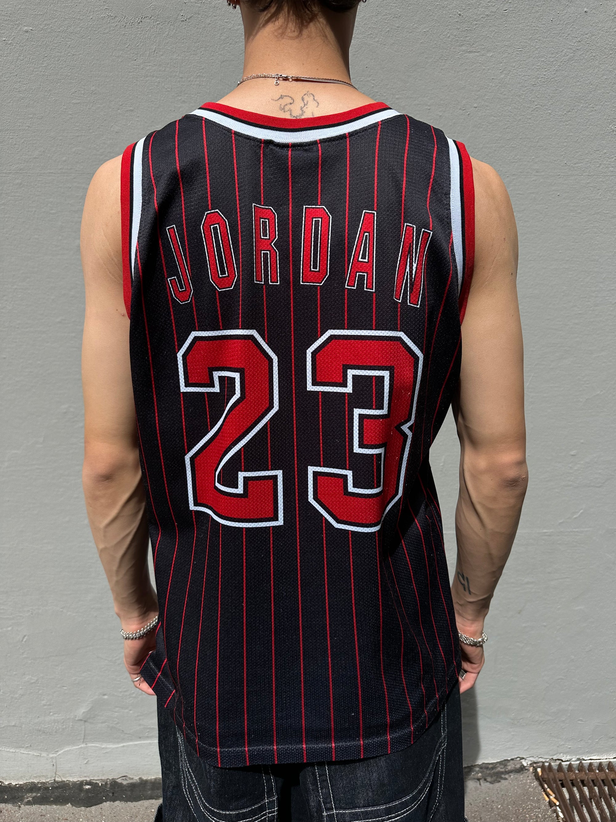 Vintage Chicago Bulls Jersey Jordan 23 S/M