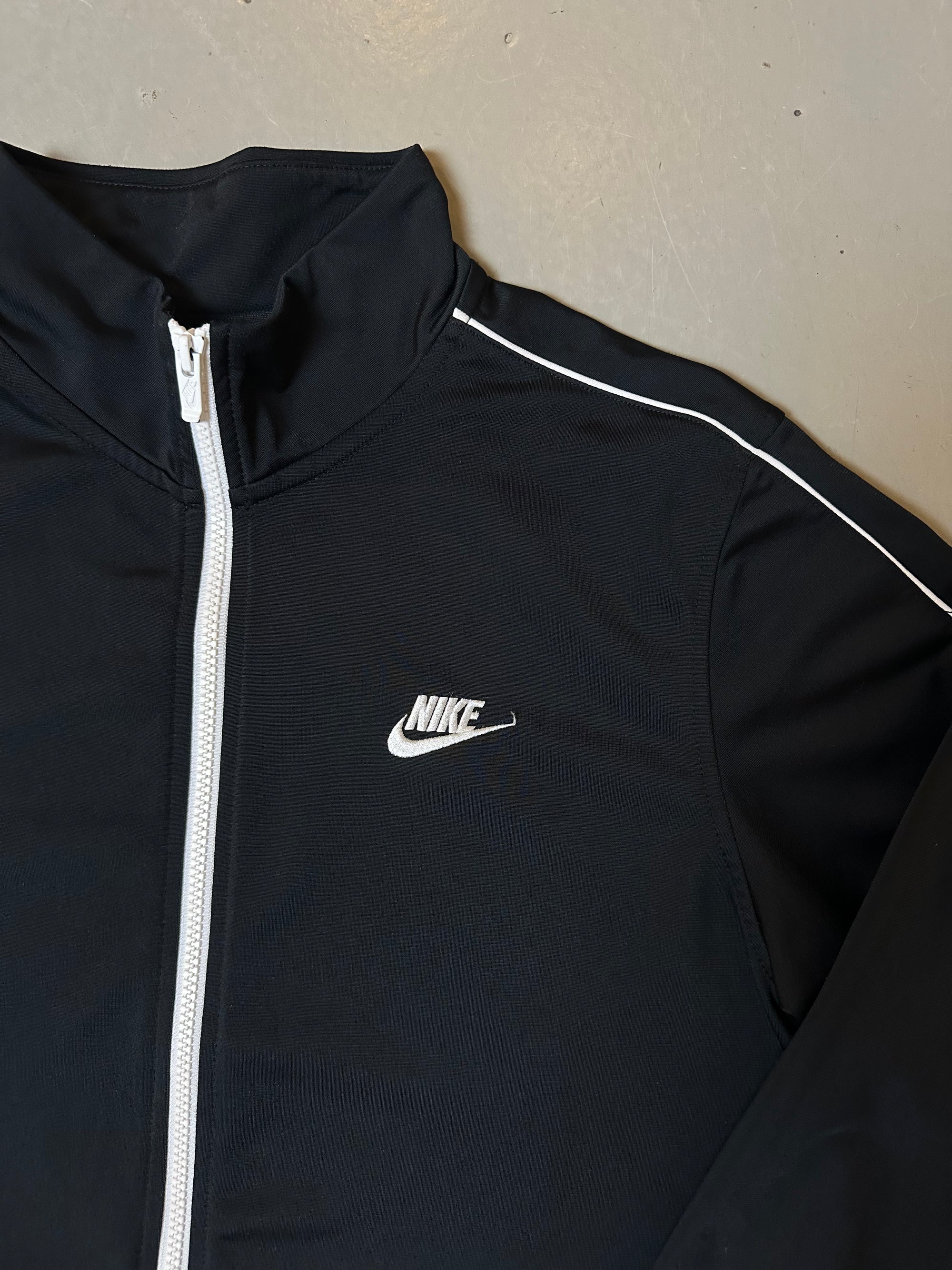 Vintage Black/White Nike Trackjacket M/L