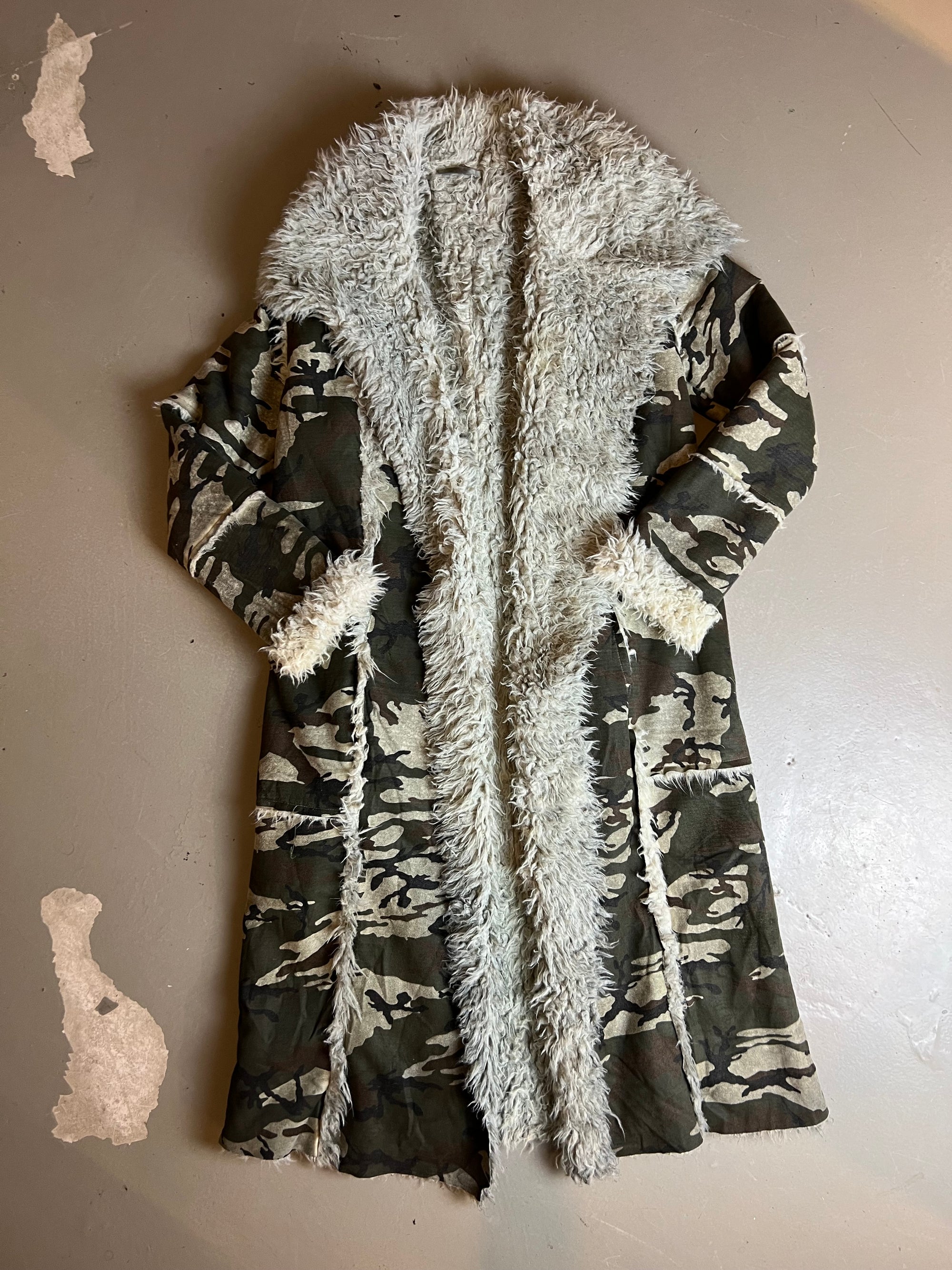 Vintage Camo Faux Fur Coat M