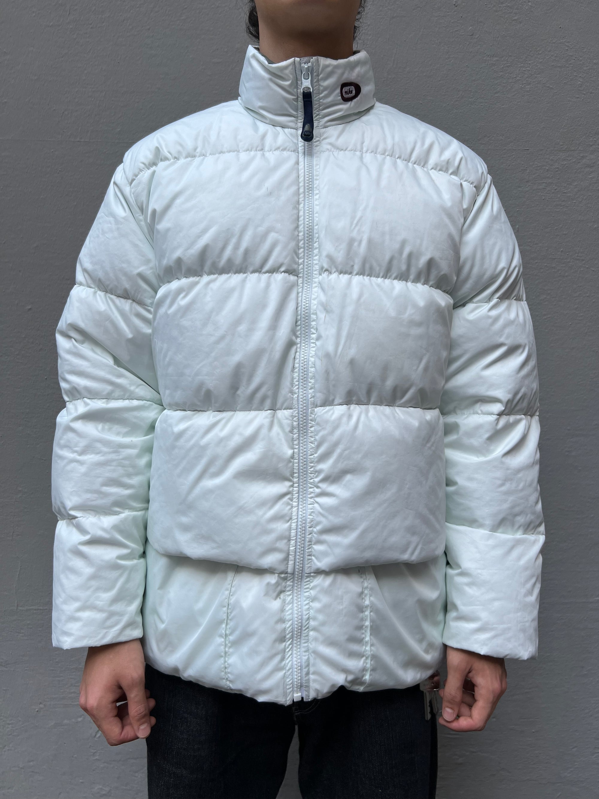 Vintage White Nike Puffer Jacket M/L