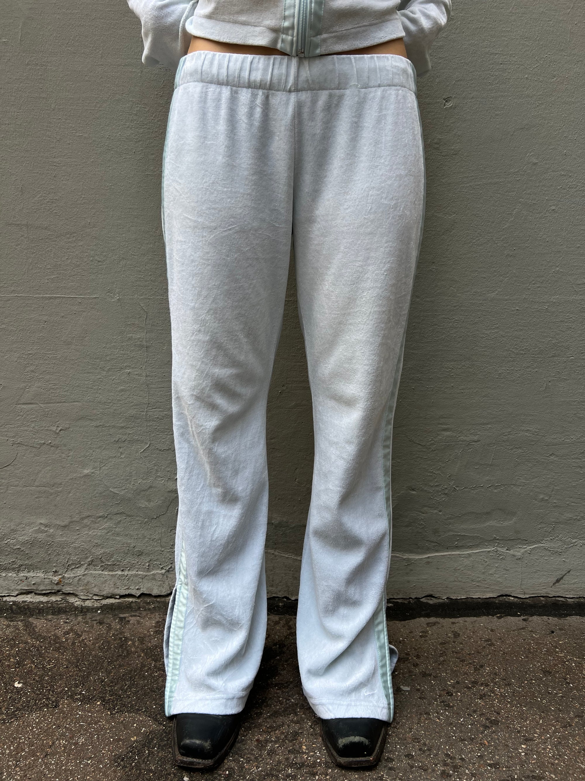 Vintage Babyblue Nike Jogger Pants M