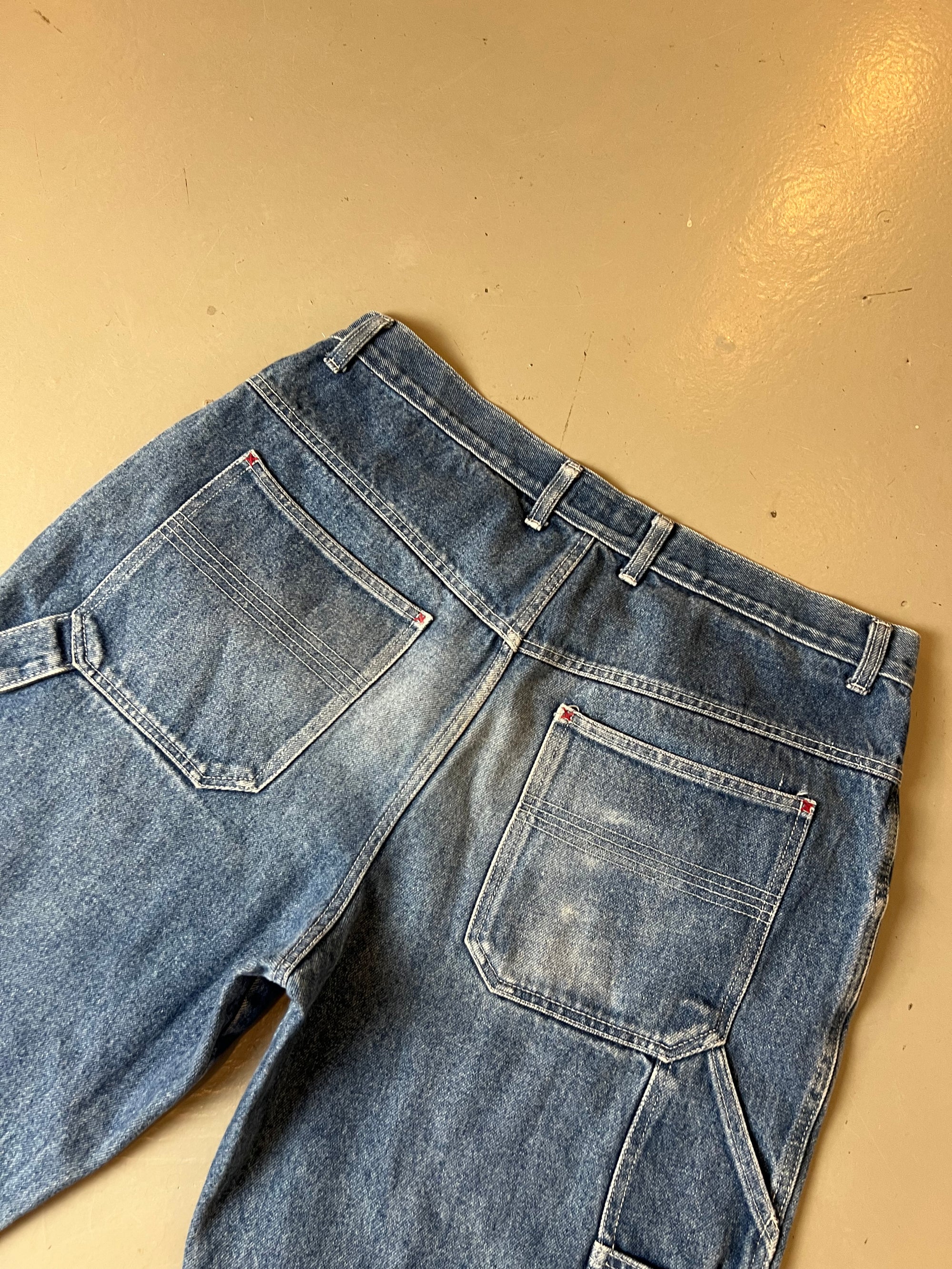 Produktbild Vintage US40 Baggy Jeans Details von hinten 