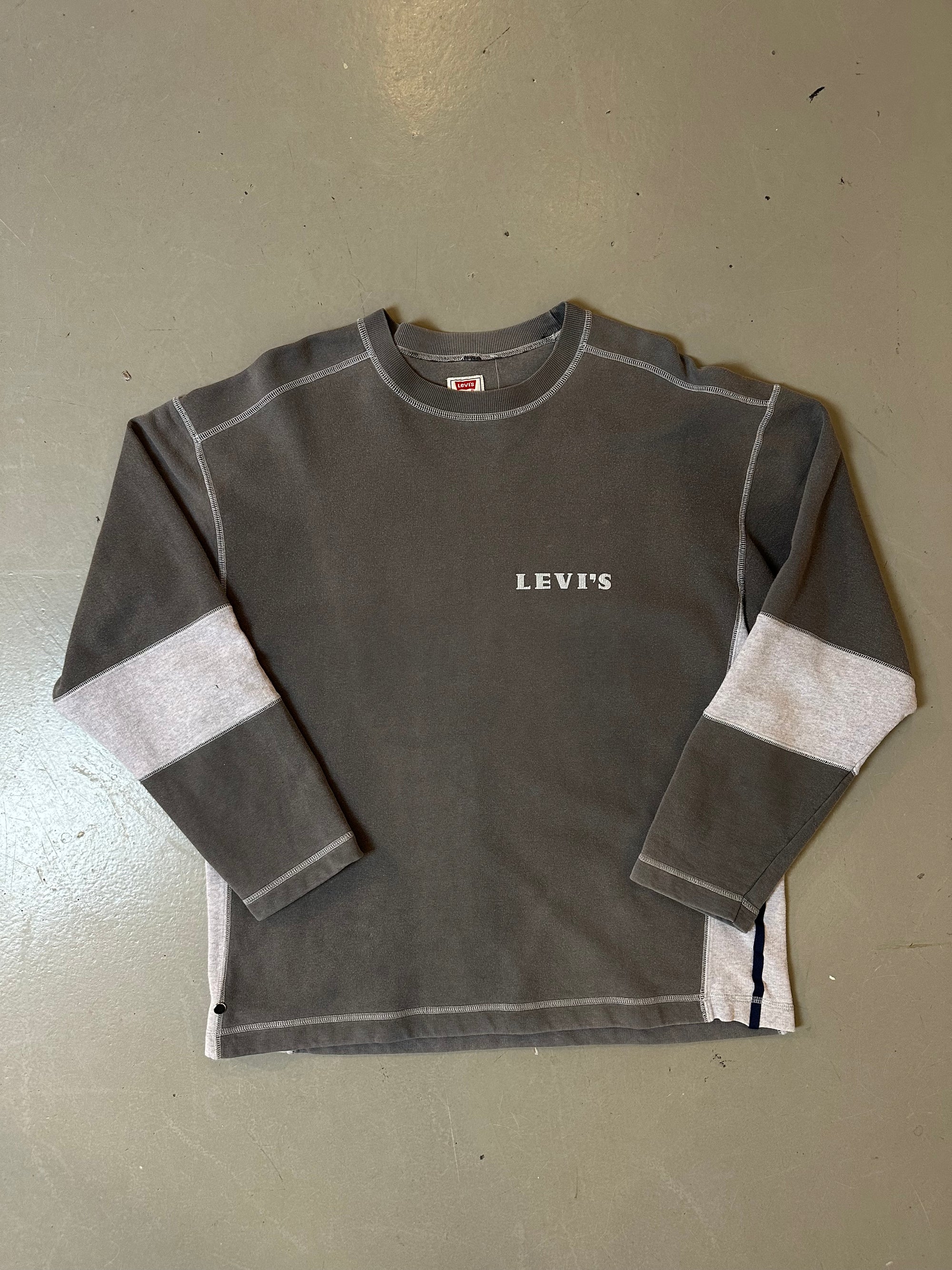 Vintage Levis Sweater L/XL