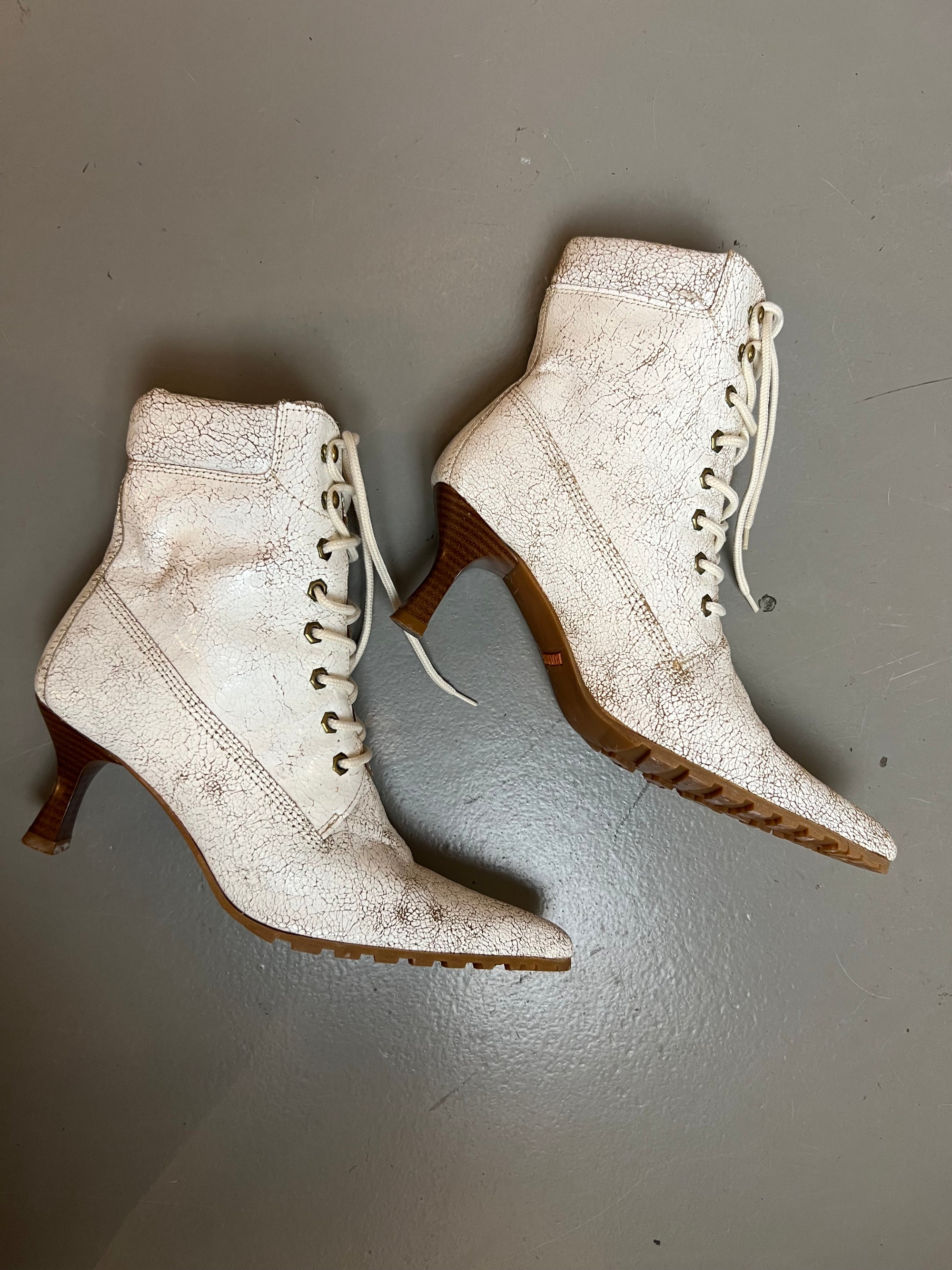 Vintage White Vintage Boots 38