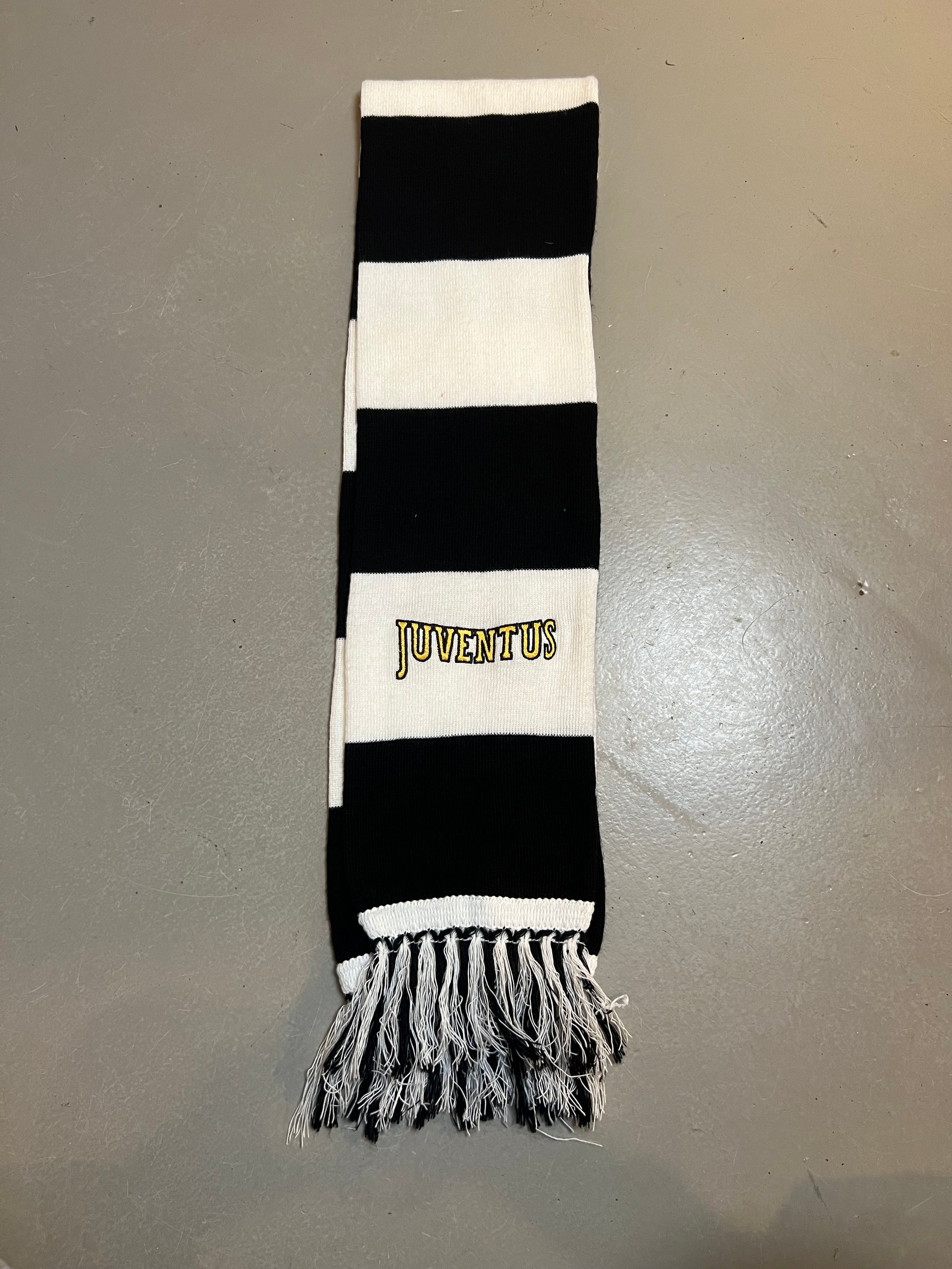 Vintage Juventus Knit Scarf