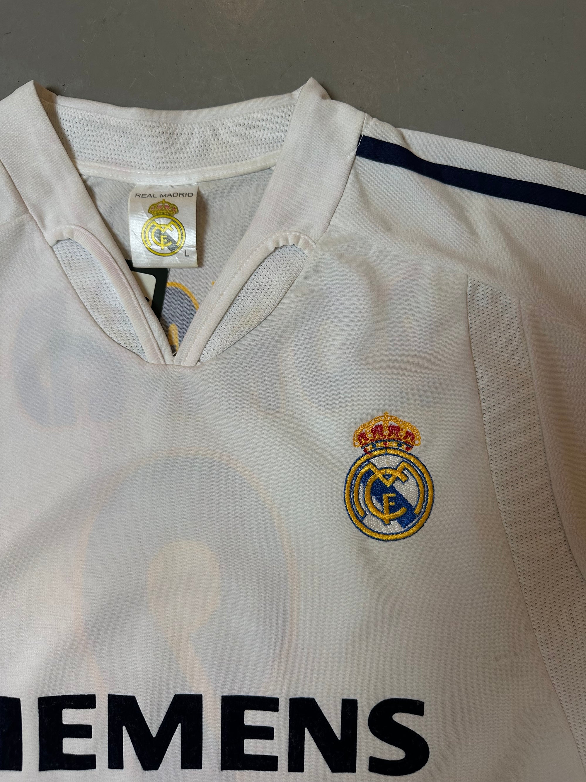 Vintage Real Madrid Ronaldo Jersey XL