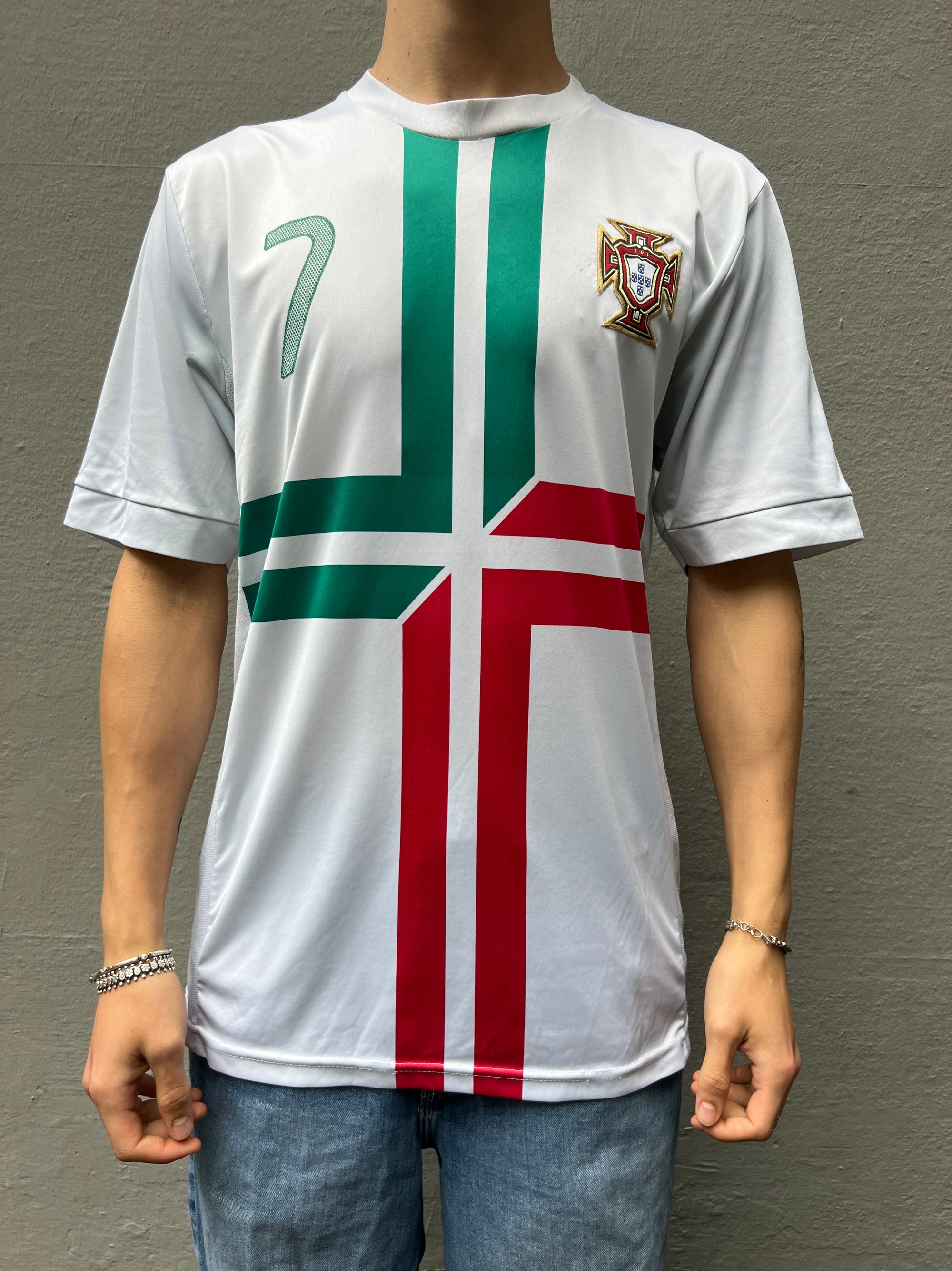 Vintage Portugal CR7 Jersey M/L