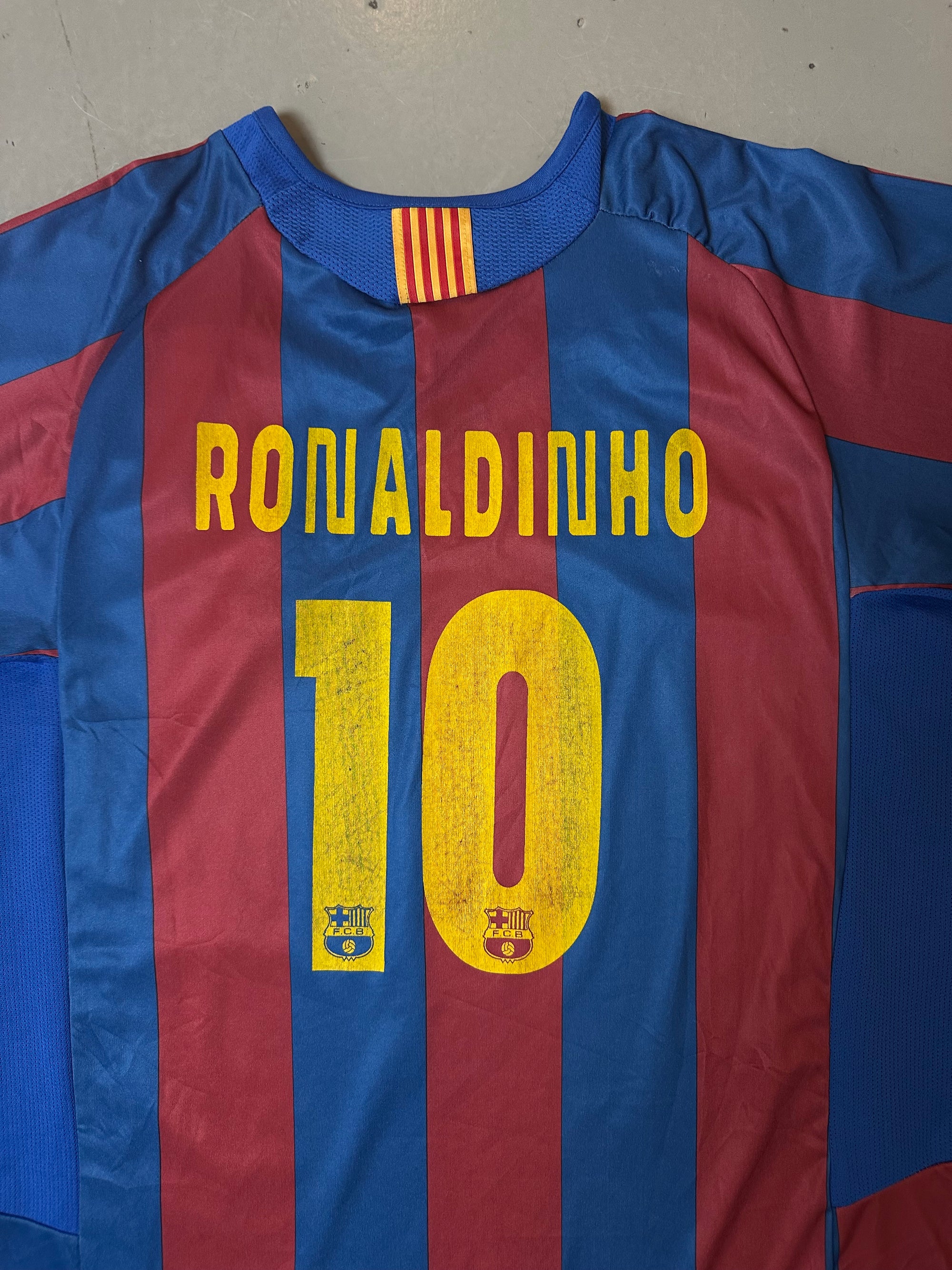 Vintage Nike FCB Ronaldinho Jersey XL