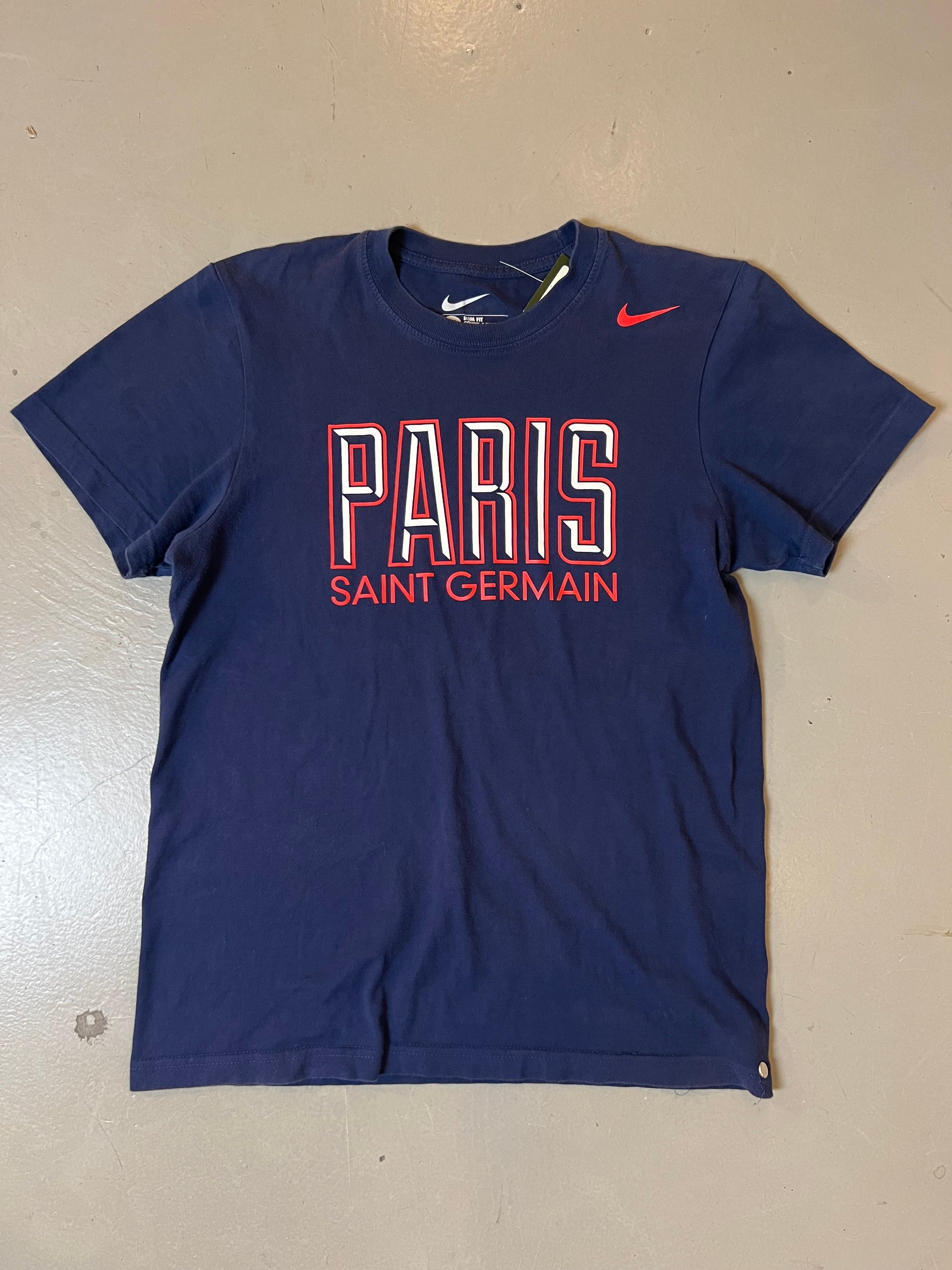 Vintage Nike Paris Printed Tee M