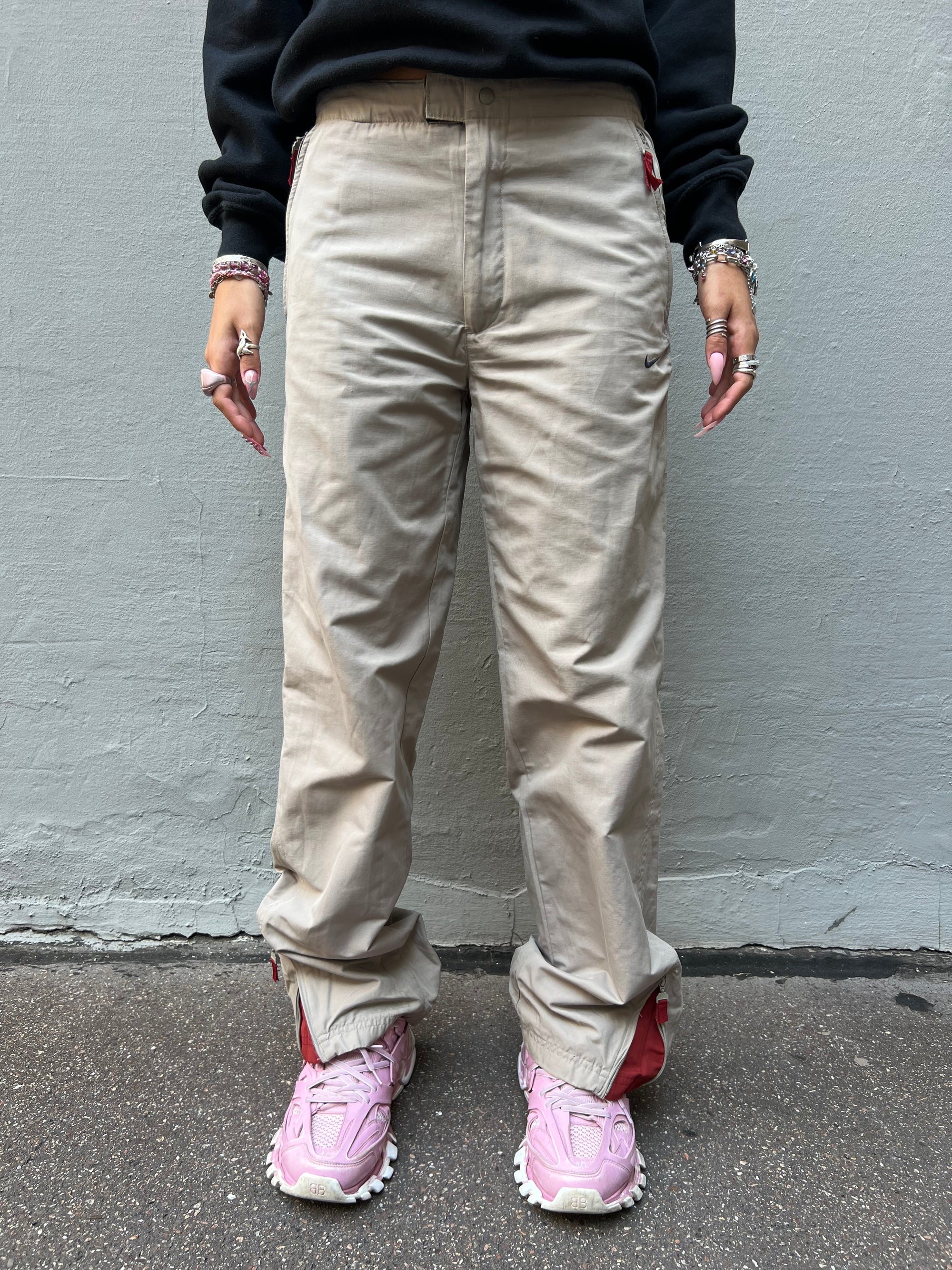 Vintage Nike Trackpants Beige & Red Details S/M