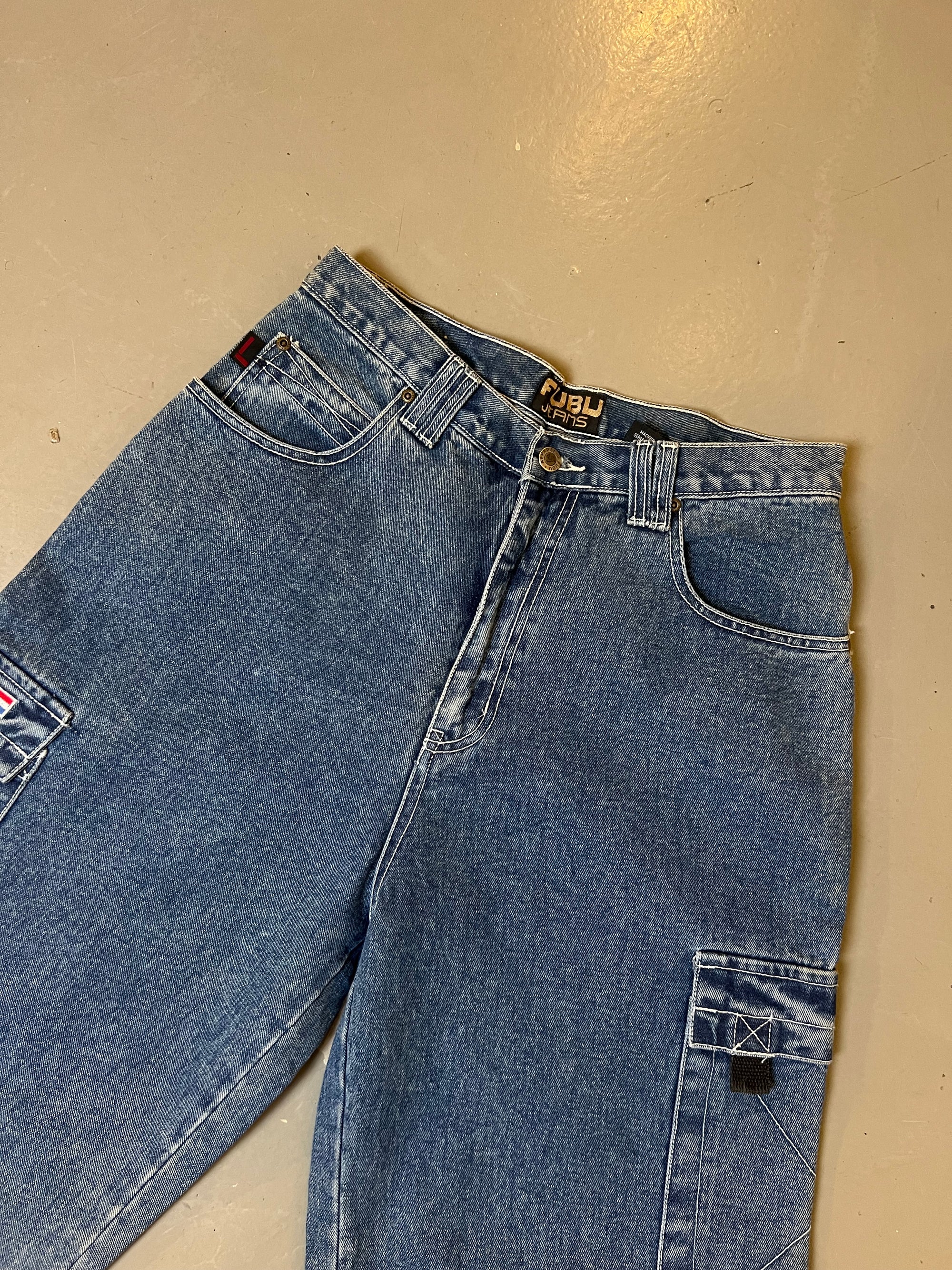 Vintage Baggy Fubu Cargo Jeans S/M