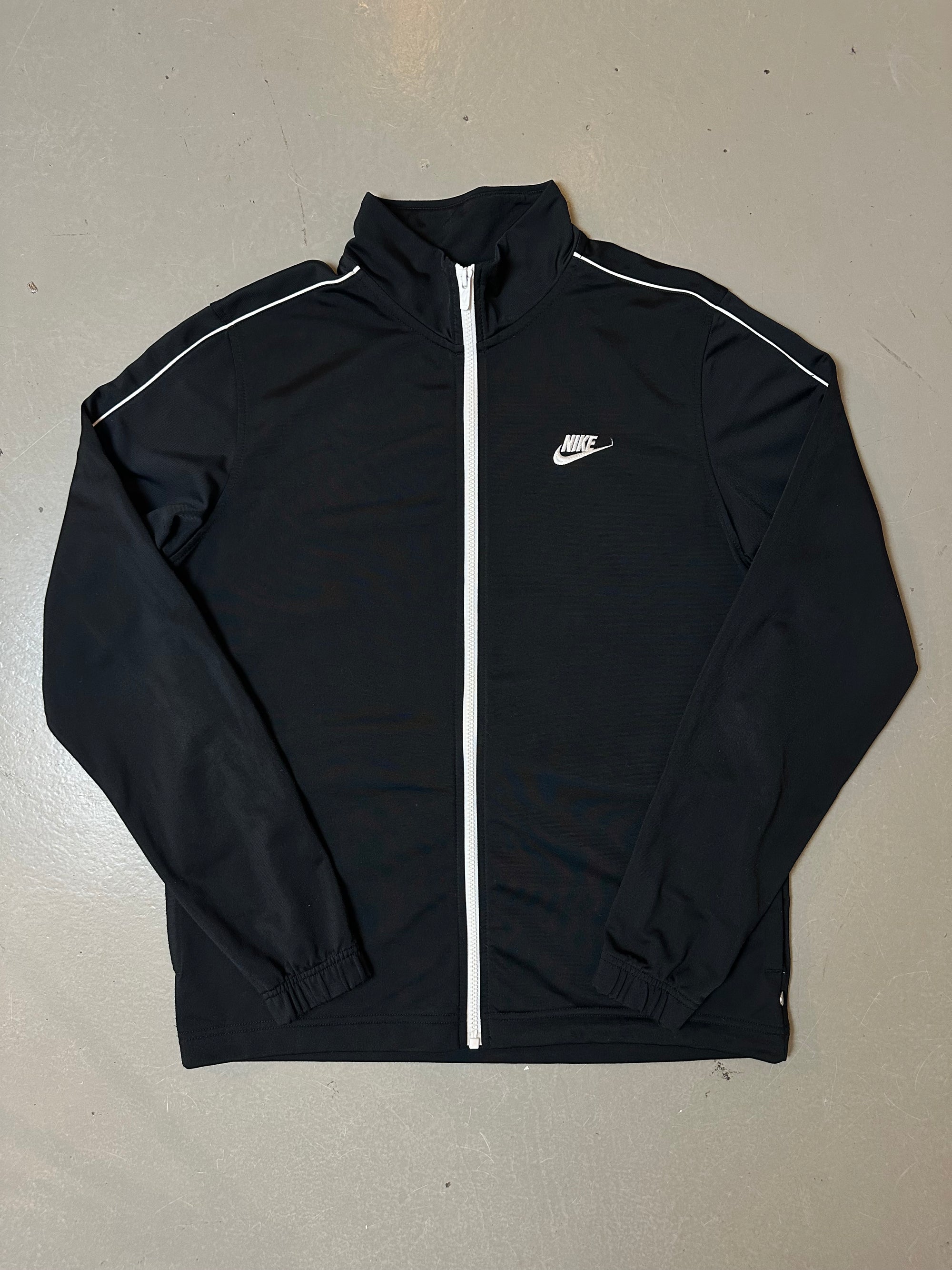 Vintage Black/White Nike Trackjacket M/L