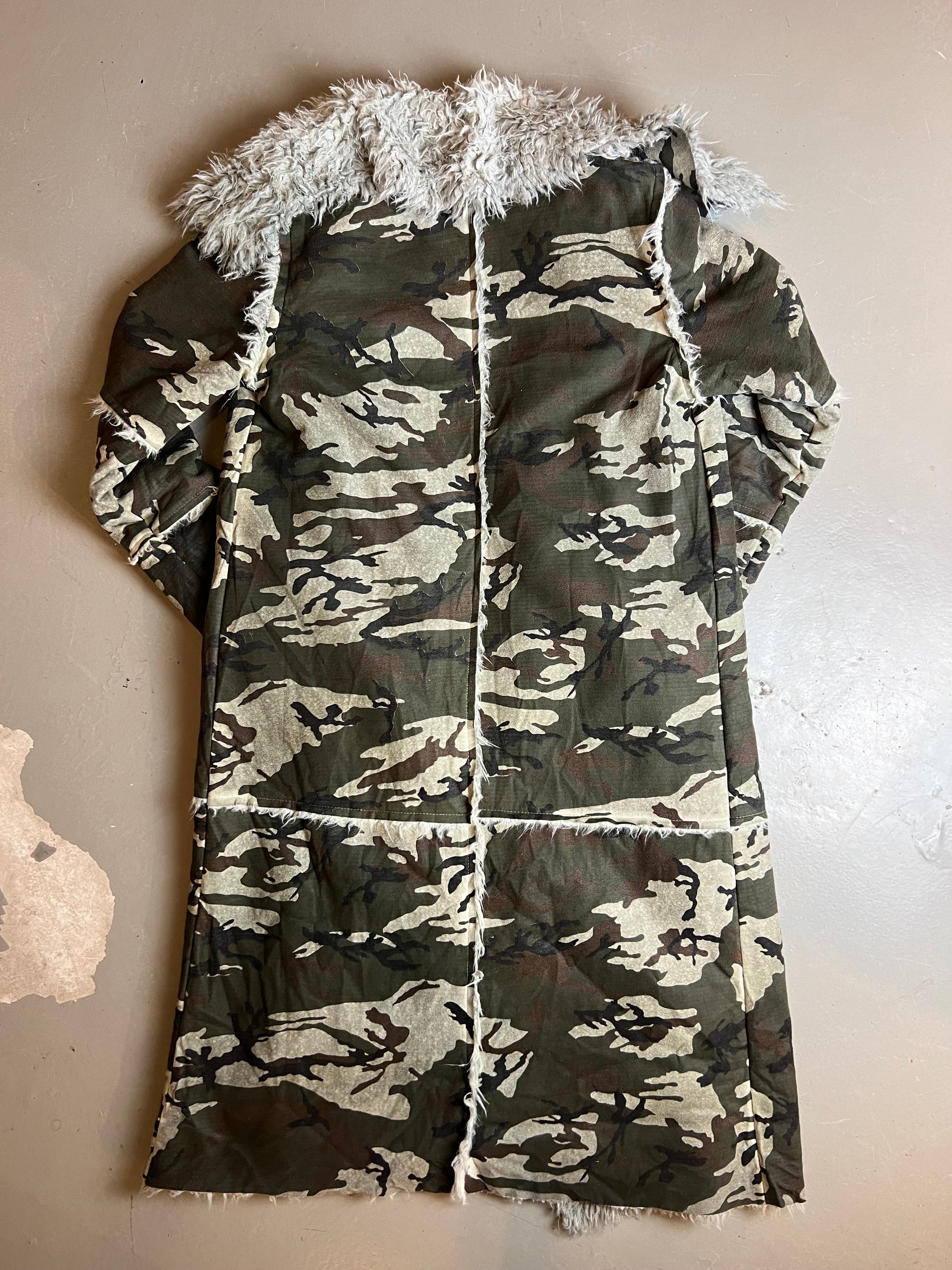 Vintage Camo Faux Fur Coat M